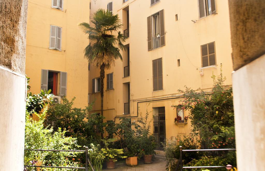 San Lorenzo 42 Roma Exterior foto
